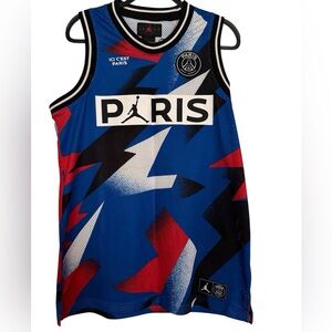 Nike Air Jordan x PSG Paris Saint Germain Jersey in Hyper Cobalt
Size Medium